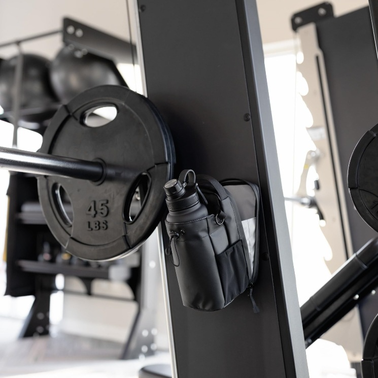 Magnetic Bottle Gym Bag - TrendyGoods