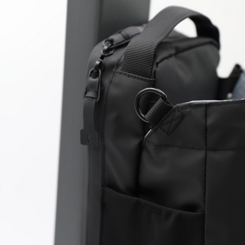 Magnetic Bottle Gym Bag - TrendyGoods